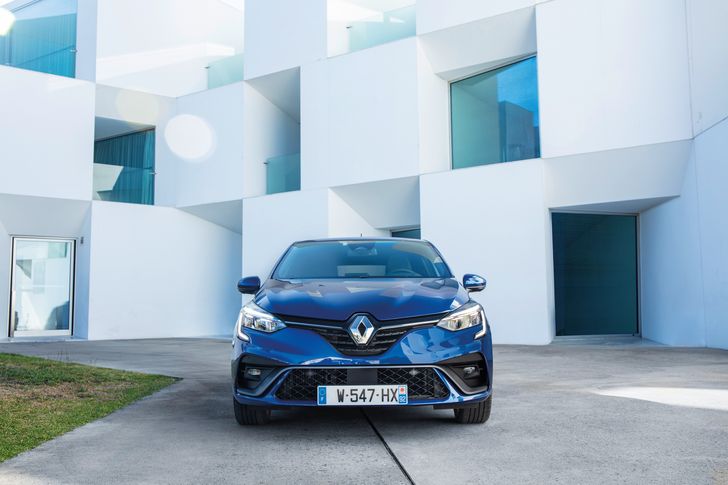 All-new Renault Clio R.S. Line - Blue Iron (16)