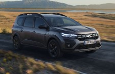 Preț Dacia Jogger HYBRID 140 în România: de la 23.750 de euro cu TVA inclus