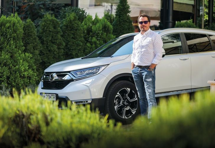 Gáspár György și Honda CR-V Hybrid – Inteligență relațională